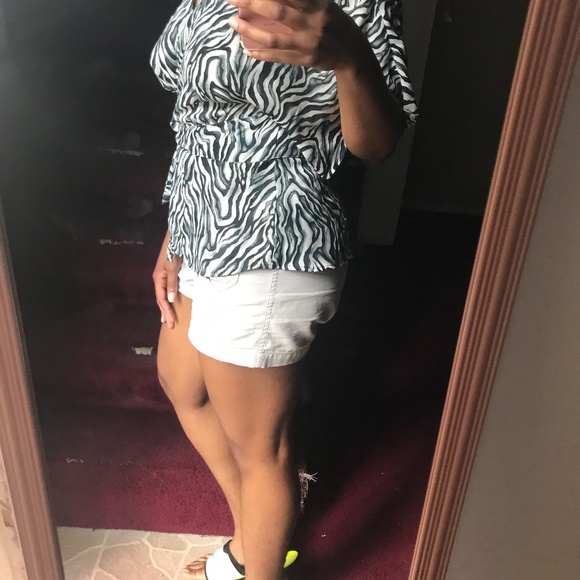 MICHELE MICHELLE Women Medium Blue Pleated Chiffon - Picture 4 of 8